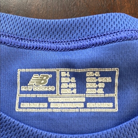 New Balance Women's Long Sleeve Tee - Blue - Picture 9 of 10